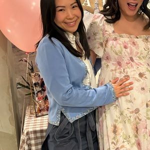 Vintage Silk Blend Cardigan w. Hook Closure